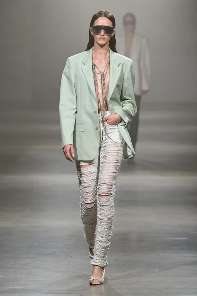 Look 51